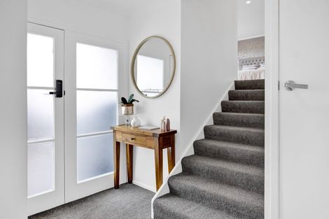 Photo of property in 289 High Street, Eltham, 4322