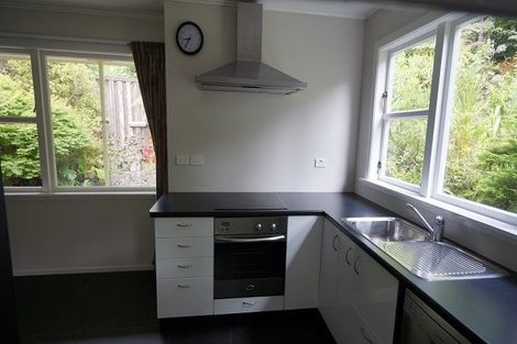 Photo of property in 110 Normandale Road, Normandale, Lower Hutt, 5010