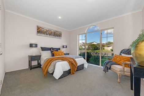 Photo of property in 12 Ballycullanie Place, Dannemora, Auckland, 2016