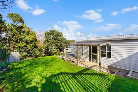 Photo of property in 20 Norman Road, Titirangi, Auckland, 0604