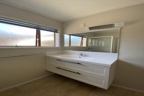 Photo of property in 1/42 Galvan Avenue, Sunnyhills, Auckland, 2010