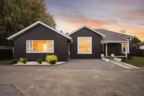 Photo of property in 673a Main North Road, Belfast, Christchurch, 8051