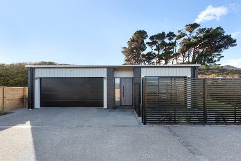 Photo of property in 11 Paul Adams Way, Aotea, Porirua, 5024