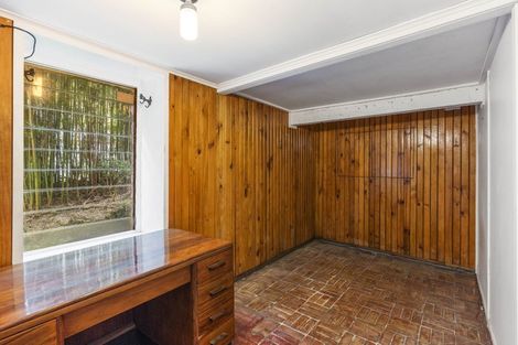 Photo of property in 39 Montgomery Avenue, Rothesay Bay, Auckland, 0630