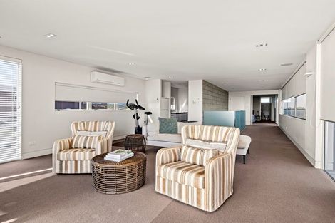 Photo of property in 423 Oceanbeach Road, Mount Maunganui, 3116