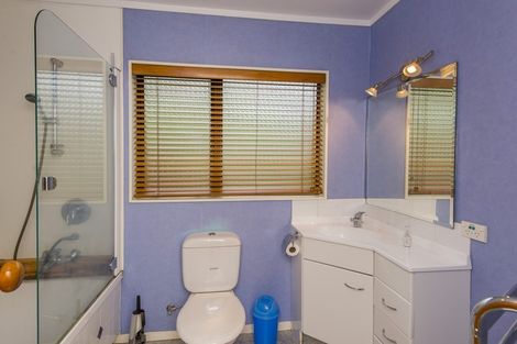 Photo of property in 142 Upland Road, Kelburn, Wellington, 6012