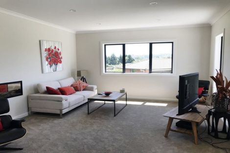 Photo of property in 30 Mcintosh Drive, Pokeno, 2471