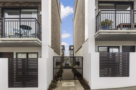 Photo of property in 4/11f Newtown Avenue, Newtown, Wellington, 6021