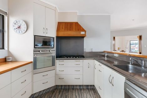 Photo of property in 14 Harbour View Road, Tahawai, Katikati, 3170