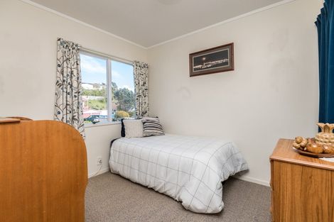 Photo of property in 29 Guadeloupe Crescent, Grenada Village, Wellington, 6037