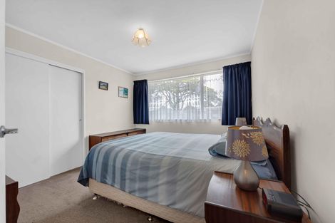 Photo of property in 5 Kirrama Place, Conifer Grove, Takanini, 2112