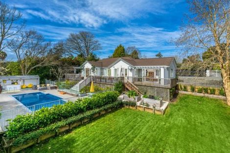 Photo of property in 48 Greenhithe Road, Greenhithe, Auckland, 0632