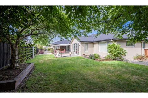 Photo of property in 7 Cairnbrae Drive, Prebbleton, 7604