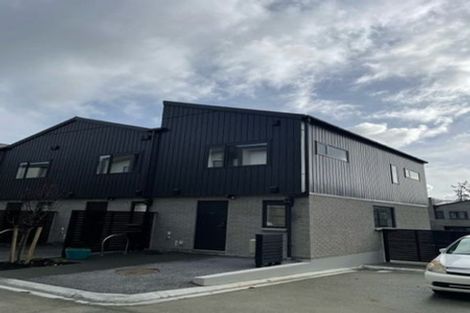 Photo of property in 27/28 Westgate Drive, Westgate, Auckland, 0614