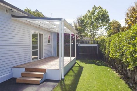 Photo of property in 18 Innes Road, St Albans, Christchurch, 8052