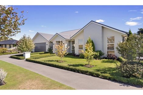 Photo of property in 33 Euphrasie Drive, Aidanfield, Christchurch, 8025