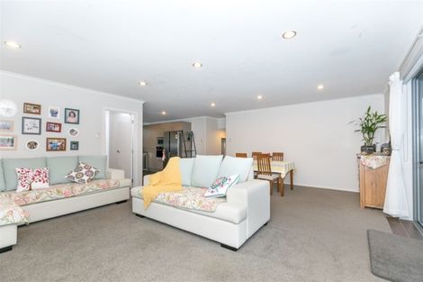 Photo of property in 4 Cabourne Drive, Glenview, Hamilton, 3206