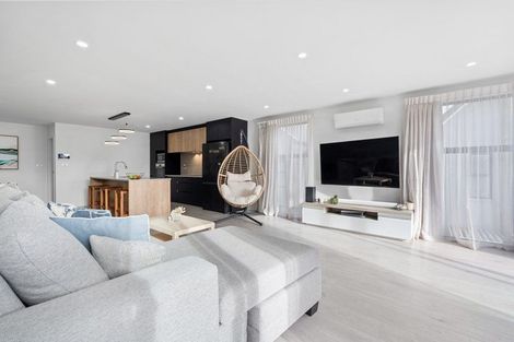 Photo of property in 3 Desalt Drive, Hobsonville, Auckland, 0616