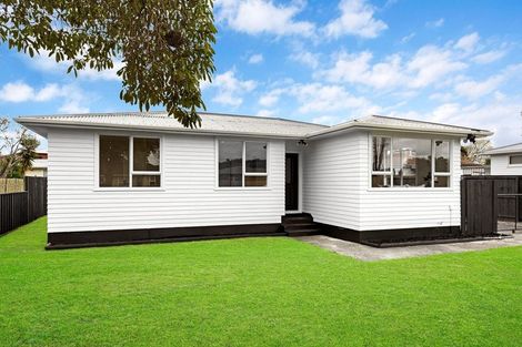 Photo of property in 17 Harper Street, Papakura, 2110