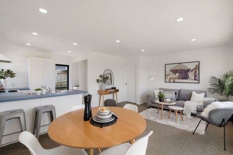 Photo of property in 1/59 Verran Road, Birkenhead, Auckland, 0626