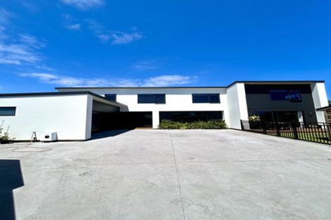 Photo of property in 12a Kauri Street, Merrilands, New Plymouth, 4312