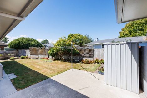 Photo of property in 3 Ruamahanga Crescent, Terrace End, Palmerston North, 4410