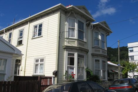 Photo of property in 9 Levy Street, Mount Victoria, Wellington, 6011