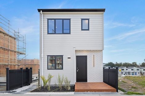 Photo of property in 636 Kerepi Street, Westgate, 0814