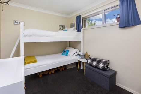 Photo of property in 3 Prouse Grove, Silverstream, Upper Hutt, 5019