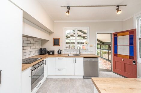 Photo of property in 164 Mount View Road, Bastia Hill, Whanganui, 4500