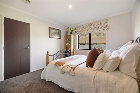 Photo of property in 4 Banbury Terrace, Lower Shotover, Queenstown, 9304
