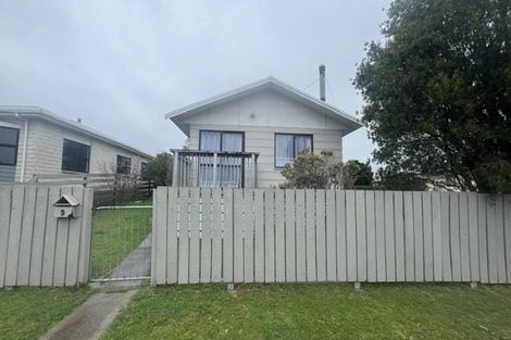 Photo of property in 9 Douglas Street, Levin, 5510