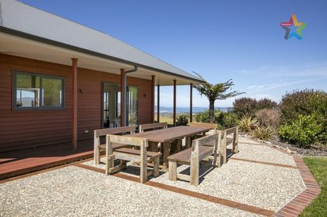 Photo of property in 81 Kaitangata Crescent, Kelson, Lower Hutt, 5010