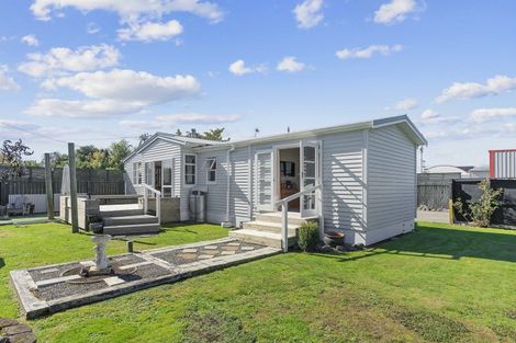 Photo of property in 4 Humphries Street, Greytown, 5712