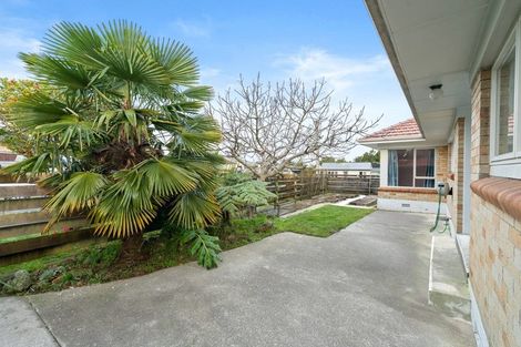 Photo of property in 2 Kelvyn Grove, Manurewa, Auckland, 2102