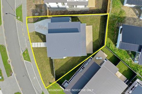 Photo of property in 9 Korowhiti Road, Clarks Beach, 2122