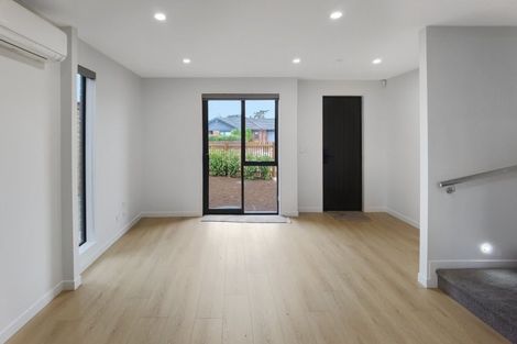 Photo of property in 41 Davington Way, Burswood, Auckland, 2013
