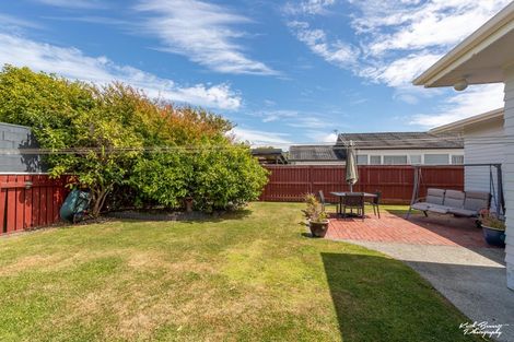 Photo of property in 33 Garden Road, Avalon, Lower Hutt, 5011