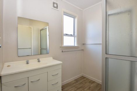 Photo of property in 234 High Street North, Carterton, 5713