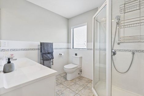 Photo of property in 6 Sample Road, Albany, Auckland, 0632