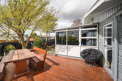 Photo of property in 14 Bendigo Street, Cloverlea, Palmerston North, 4412