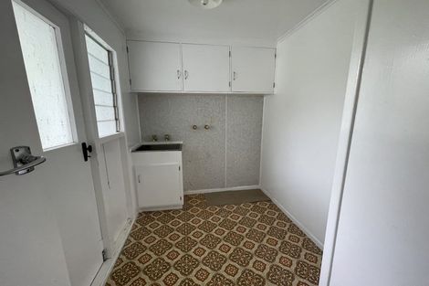 Photo of property in 71 Matipo Road, Mairangi Bay, Auckland, 0630