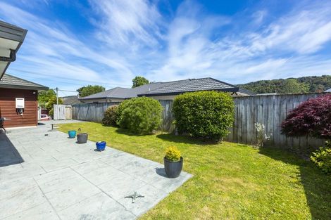 Photo of property in 30 Tararua Street, Trentham, Upper Hutt, 5018
