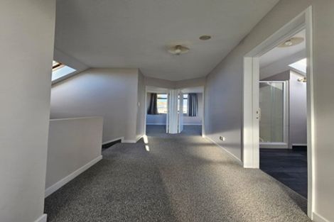 Photo of property in 5 Milburn Lane, Hillcrest, Hamilton, 3216