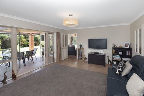 Photo of property in 54 Queens Avenue, Waikuku Beach, 7402