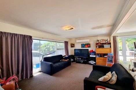Photo of property in 20 Orion Street, Papakura, 2110