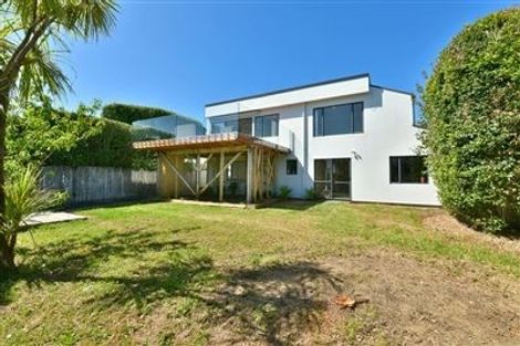 Photo of property in 1376 Whangaparaoa Road, Army Bay, Whangaparaoa, 0930