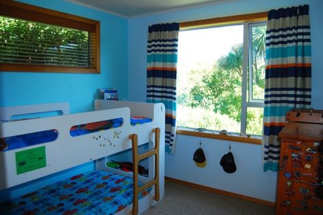 Photo of property in 250a Waikawa Road, Waikawa, Picton, 7220