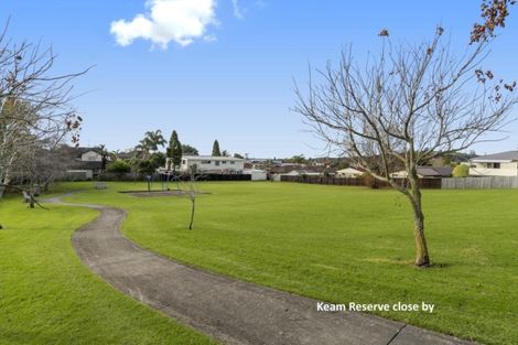 Photo of property in 1 Endeavour Avenue, Welcome Bay, Tauranga, 3112