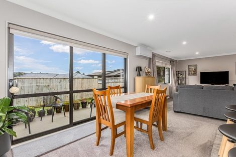 Photo of property in 9 Moonsail Drive, Whitby, Porirua, 5024